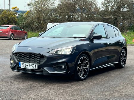 2020 Ford Focus - thumbnail 13