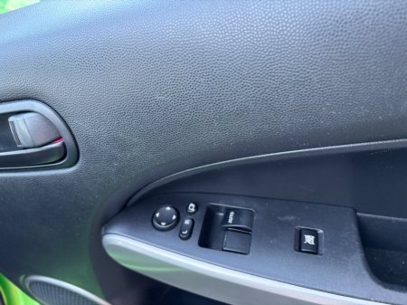 2008 Mazda Mazda2 - thumbnail 10