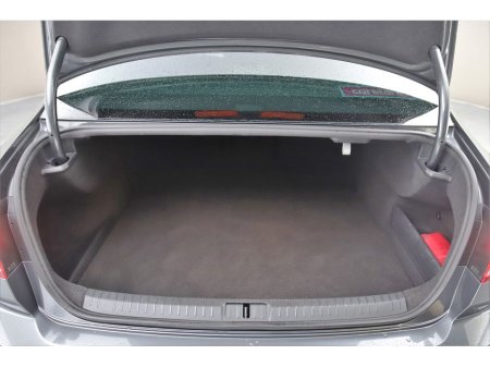 2016 Volkswagen Passat 1.6 TDI COMFORTLINE 120BHP M6F 6SPD €13,890 thumbnail