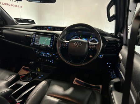 2021 Toyota Hilux - thumbnail 26