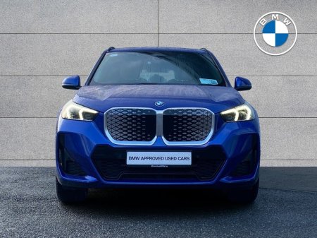 2025 BMW iX1 eDrive20 M Sport €53,950 thumbnail