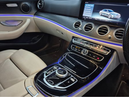 2019 Mercedes-Benz E Class - thumbnail 6