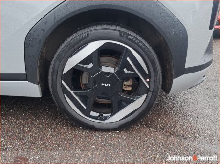 2025 Kia EV4 EV4 5 HB EARTH K3 LR 5DR AUTO thumbnail