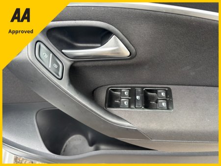 2017 Volkswagen Polo 1.2TSI 5DR AUTO FULLY LOADED WITH SPEC €12,950 thumbnail