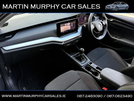 2025 Skoda Octavia SELECTION 2.0 TDI 115HP €33,950 thumbnail