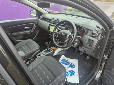 2024 Dacia Duster JOURNEY BLUE DCI 115 DF €27,950 thumbnail