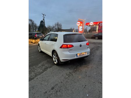 2013 Volkswagen Golf 1.6 TDI SE BLUEMOTION 105PS 5DR €6,750 thumbnail