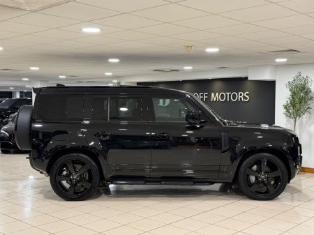 2025 Land Rover Defender X-DYNAMIC SE=HUGE SPEC//LIGHT INTERIOR//AS NEW=2 YEAR WARRANTY=TAILORED FINANCE PACKAGES AVAILABLE=TRADE IN'S WELCOME €104,995 thumbnail