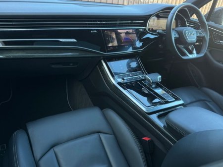 2021 Audi Q7 - thumbnail 8