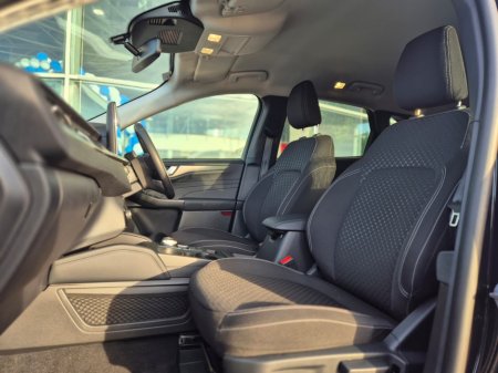 2025 Ford Kuga TITANIUM 5DR 2.5L PHEV 225PS AUTO thumbnail