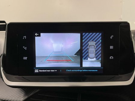 2023 Peugeot 2008 - thumbnail 15