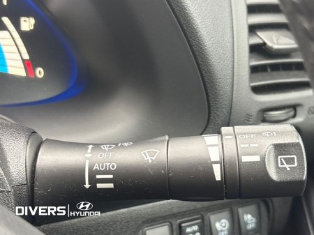 2017 Nissan Leaf - thumbnail 19