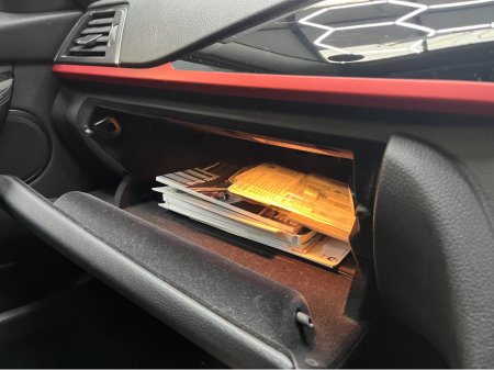 2016 BMW 3 Series - thumbnail 18