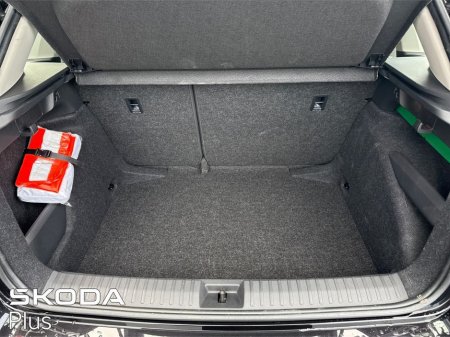 2025 Skoda Kamiq SELECTION 1.0TSI 115HP thumbnail