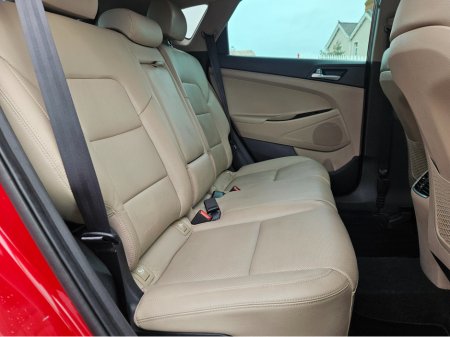 2018 Hyundai Tucson - thumbnail 2