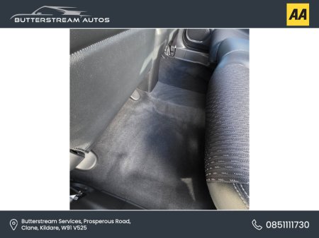 2016 Honda Fit - thumbnail 13