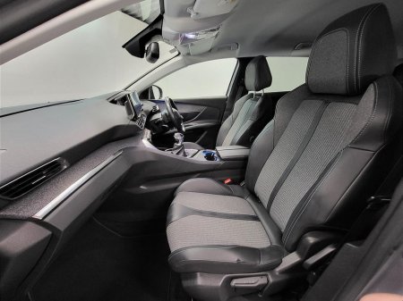 2021 Peugeot 3008 1.2 PureTech 130bhp Allure thumbnail