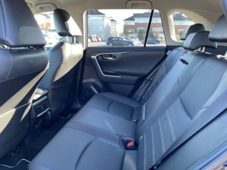 2024 Toyota Rav4 - Sol Edition - 2.5 Hybrid - Automatic - Leather Interior - 1 Previous Owner - Service History // Remote Central Locking // Front Electric Windows // Rear Electric Windows // Electric Mirrors // Heate €43,499 thumbnail