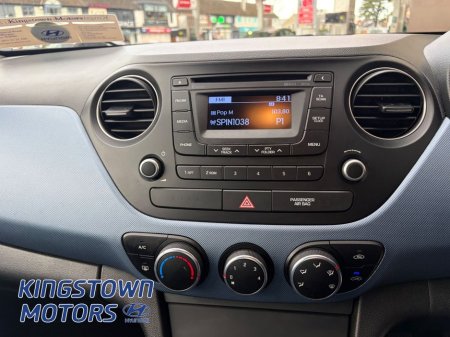 2016 Hyundai i10 - thumbnail 14