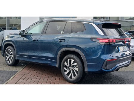 2025 Volkswagen Tayron Edition 75 2.0 TDI 150HP DSG *PARK ASSIST, REAR VIEW CAMERA, 7 SEATER* €56,995