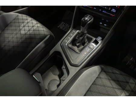 2023 Volkswagen Tiguan 1.4 TSI PHEV 245HP R-Line DSG €37,950 thumbnail