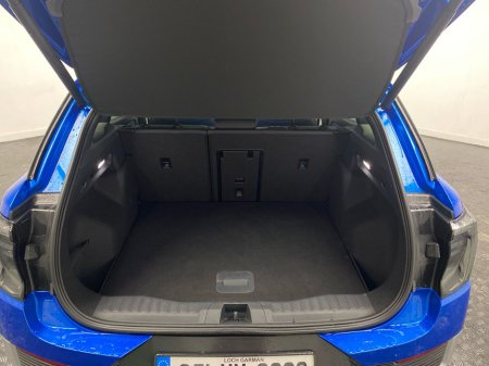 2025 Ford Explorer Premium 77kWh Extended Range RWD €42,995 thumbnail