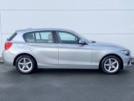 2017 BMW 1 Series 118i SE 5DR AUTO €16,995 thumbnail