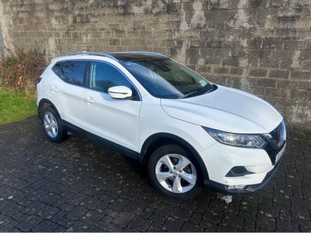 2018 Nissan Qashqai 1.2 SV SS 18 4DR €14,950 thumbnail