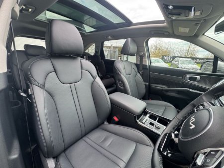 2024 Kia Sorento KIA SORENTO SEM PHEV €55,950 thumbnail