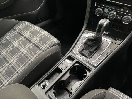 2018 Volkswagen Golf 2.0 TDI 3DR 184HP GTD DSG €22,995 thumbnail