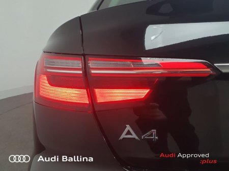 2023 Audi A4 35 TDI 163HP S Tronic SE €37,950 thumbnail