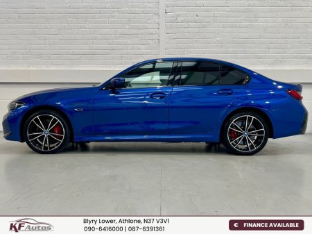 2023 BMW 3 Series - thumbnail 4