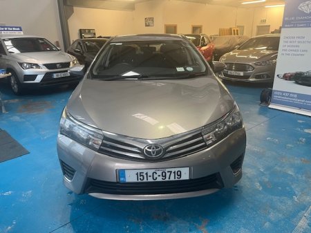 2015 Toyota Corolla - thumbnail 2