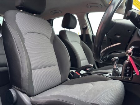 2017 Hyundai i30 - thumbnail 5