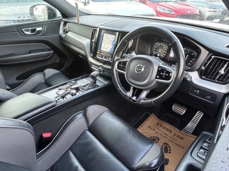 2020 Volvo XC60 - thumbnail 19