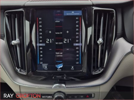 2020 Volvo XC60 - thumbnail 13