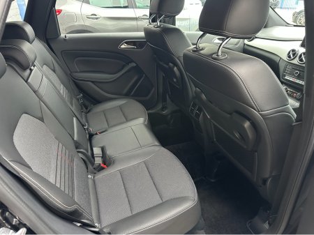 2018 Mercedes-Benz B Class B180 AMG Line €17,950 thumbnail