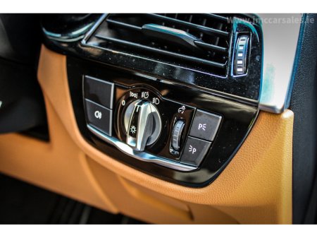 2021 BMW 5 Series - thumbnail 16