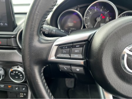 2022 Mazda MX-5 - thumbnail 23