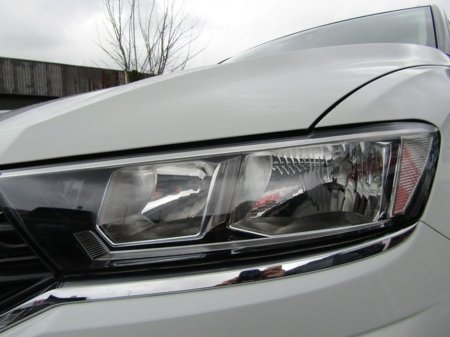 2019 Volkswagen T-Roc - thumbnail 38