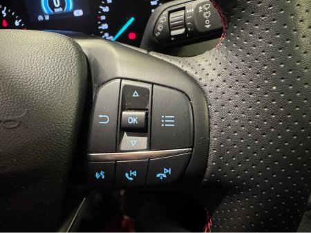 2025 Ford Focus ST-LINE 5DR 1.0T 125 MHEV €29,950 thumbnail