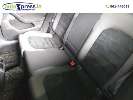 2016 Volkswagen Golf - thumbnail 4