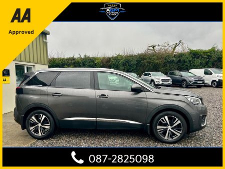 2019 Peugeot 5008 ALLURE 1.5 BLUE HDI 130 6 6.2 4DR €18,950 thumbnail