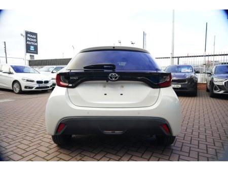 2020 Toyota Yaris - thumbnail 5