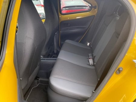 2026 Toyota Aygo X - thumbnail 7