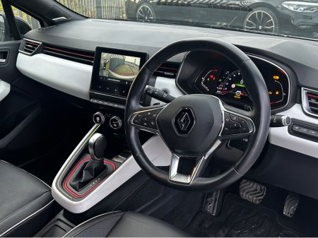 2021 Renault Clio High spec automatic 1.2 €17,995 thumbnail