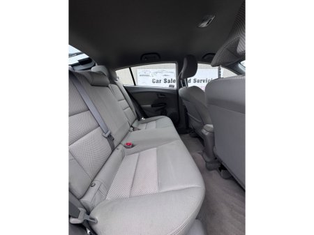 2011 Honda Insight - thumbnail 15