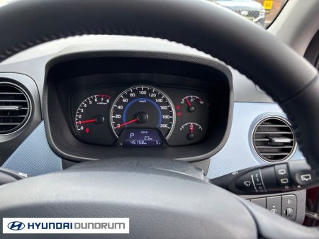 2017 Hyundai i10 - thumbnail 8