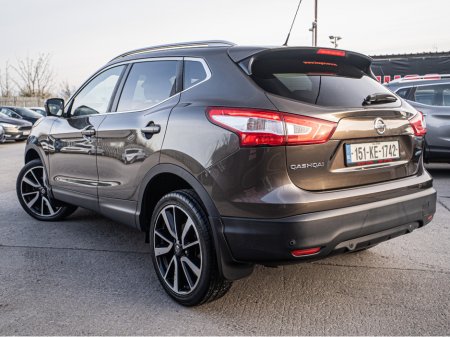 2015 Nissan Qashqai - thumbnail 5