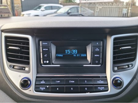 2017 Hyundai Tucson 1.7 SE BLD 141PS AUTO *High Spec/Heated Seats/ €12,950 thumbnail